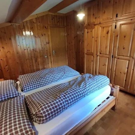 Cirmolo Apartment
